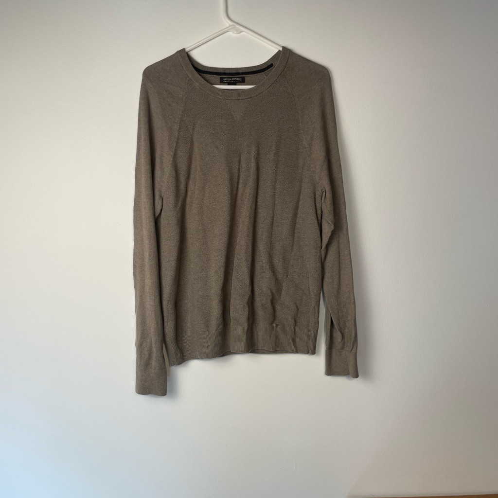 762 Banana Republic Mens Sweater